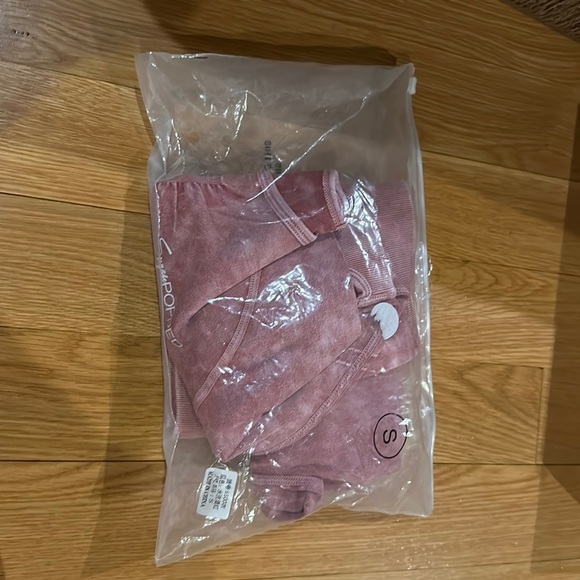 Sugar Popped Women's Sz S Berry Pink Cropped Top & Legging Extreme Lift Set - Picture 15 of 16